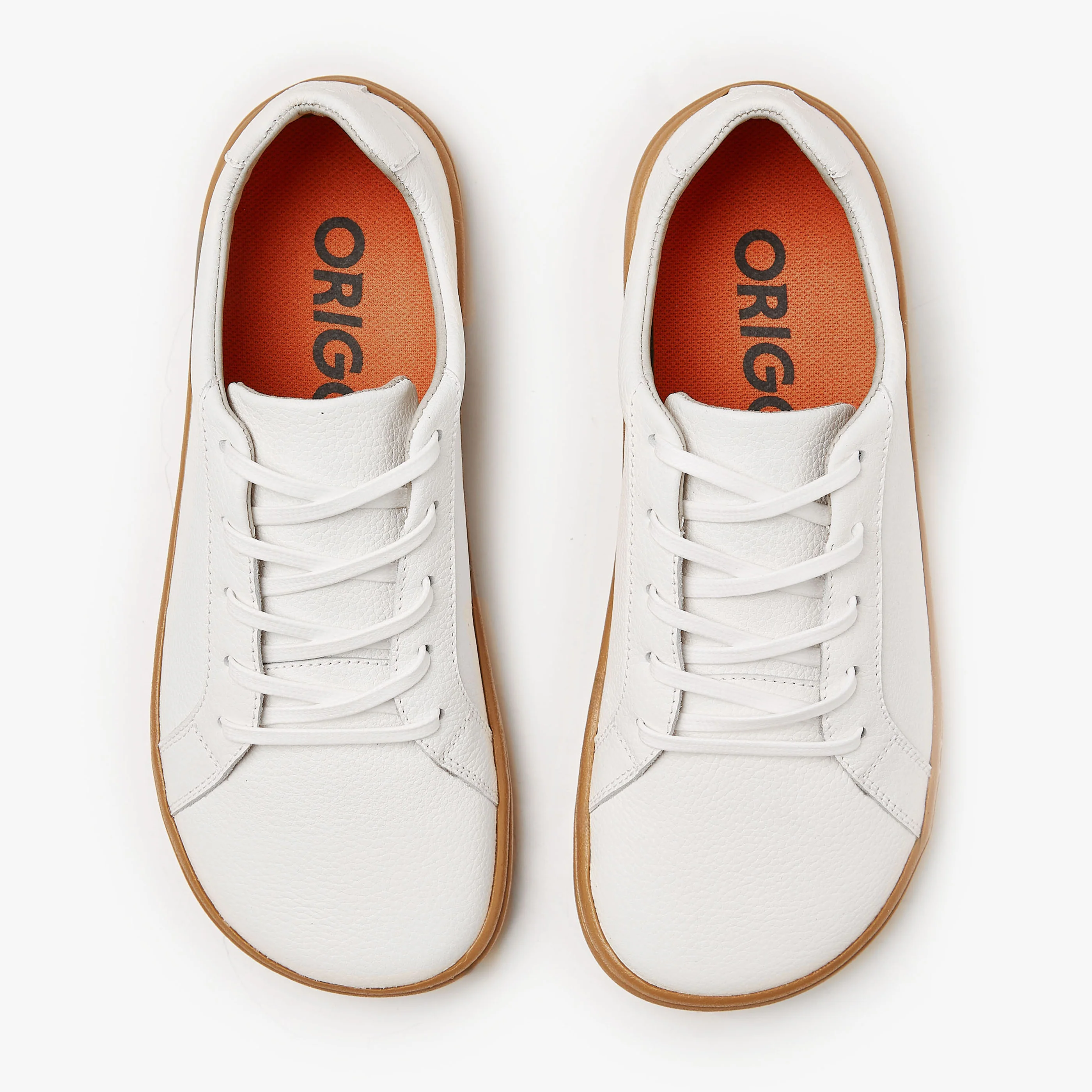 The Women's Everyday Sneaker | Gen 3 in Natural Leather - Image 3