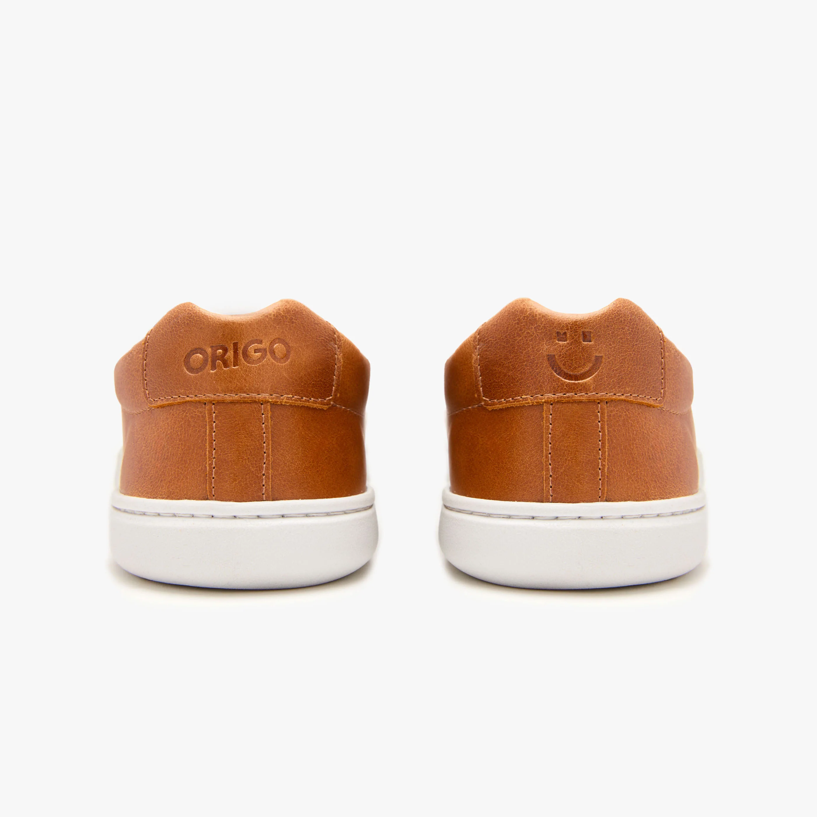 The Men's Everyday Sneaker | Gen 3 in Natural Leather - Image 5