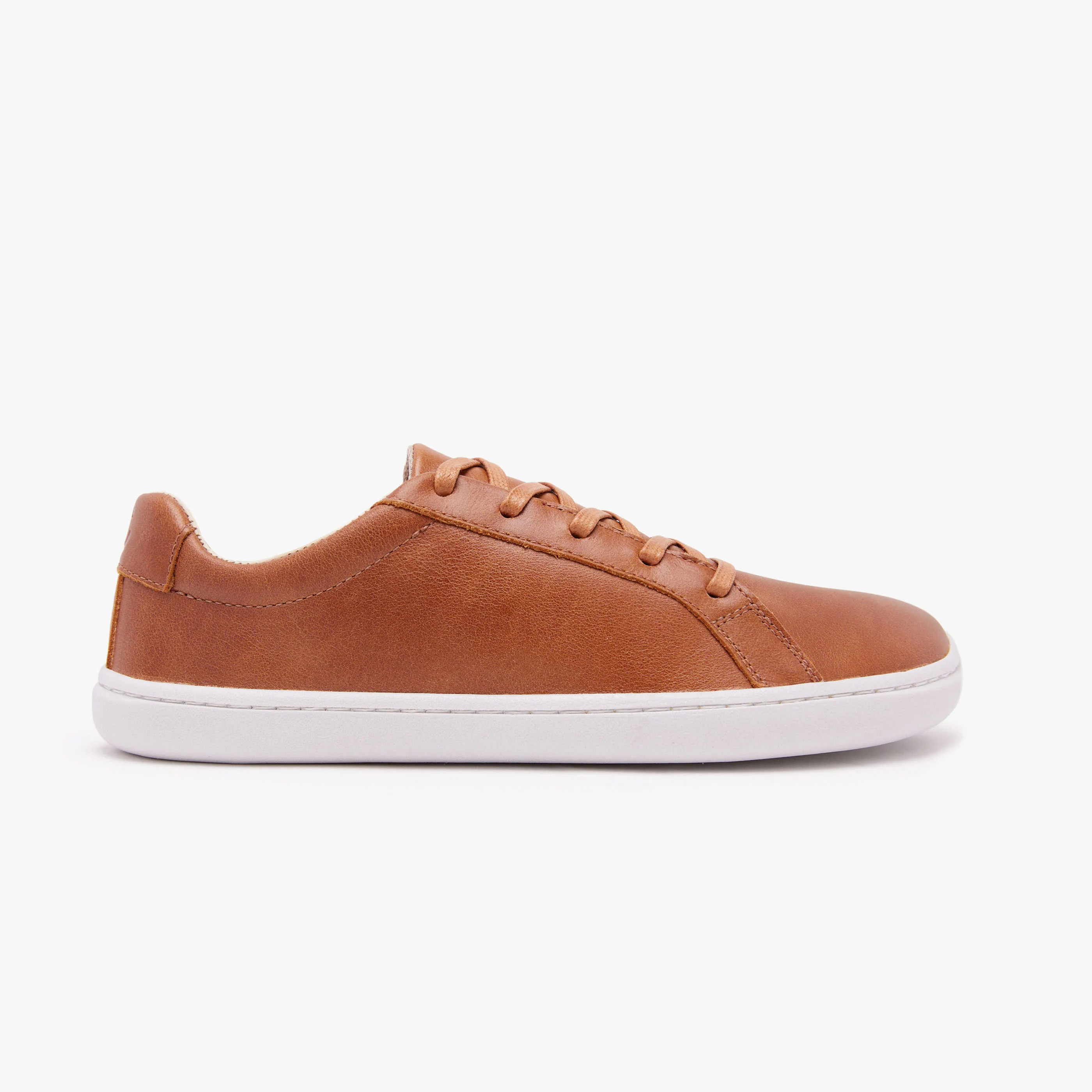 The Women's Everyday Sneaker | Gen 3 in Natural Leather - Image 3