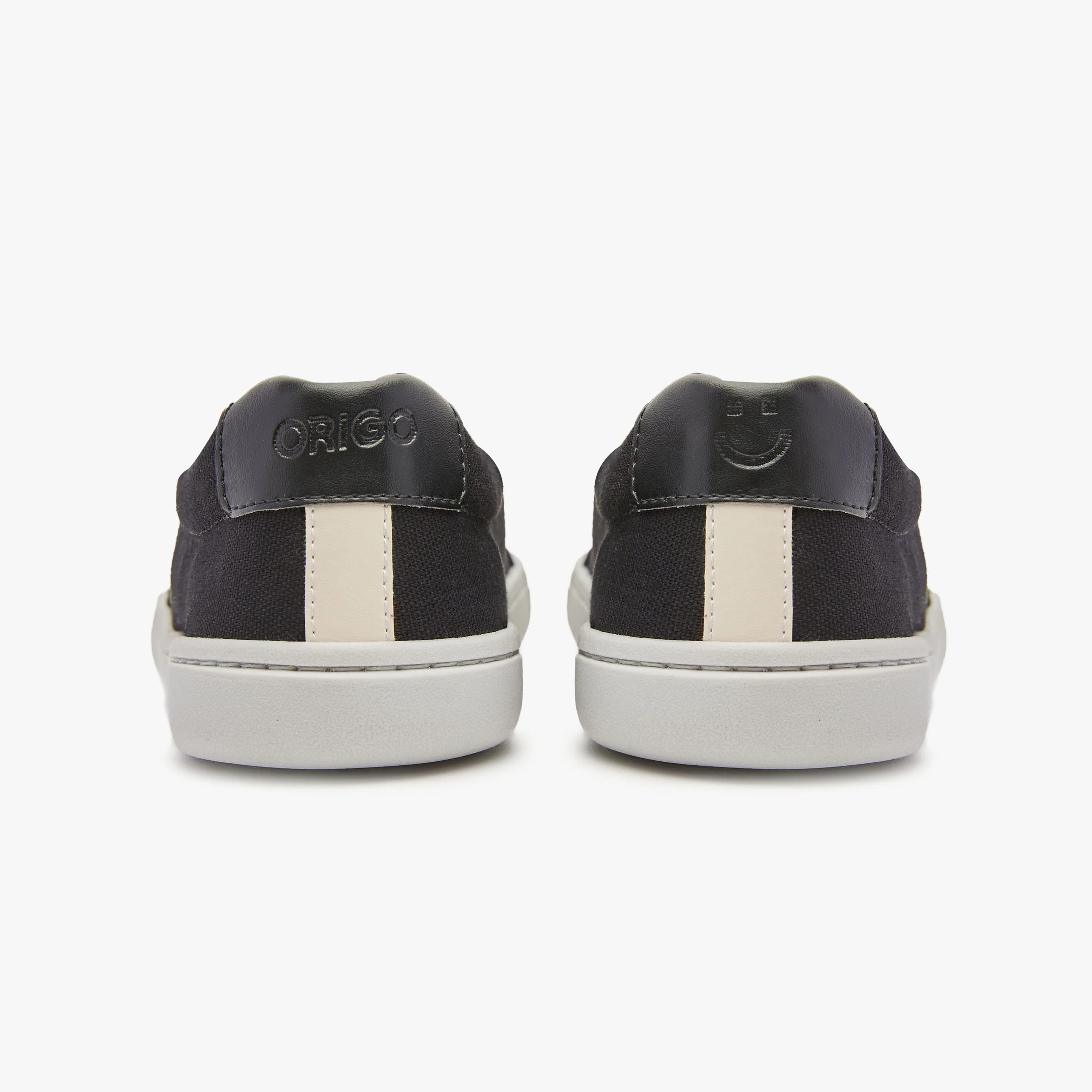 The Men's Everyday Sneaker | Gen 3 in Cotton Canvas - Image 4