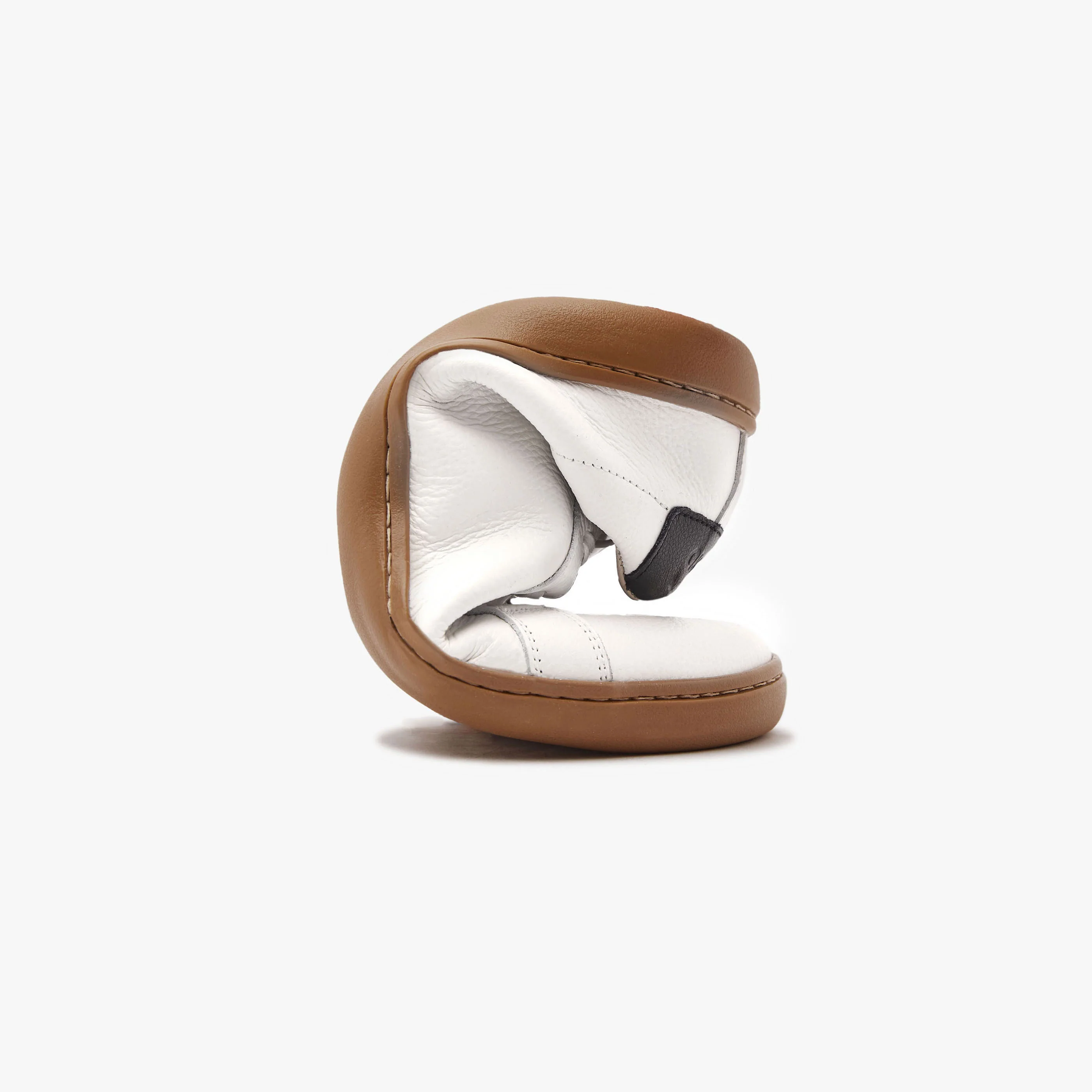 The Men's Everyday Sneaker | Gen 3 in Natural Leather - Image 7